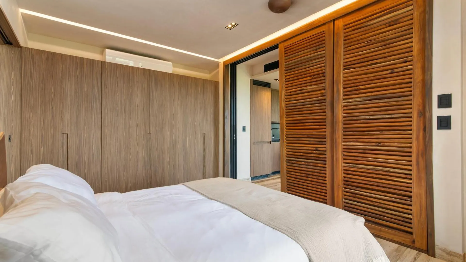 Beach Front Luxury Condo In Tulum Apartment