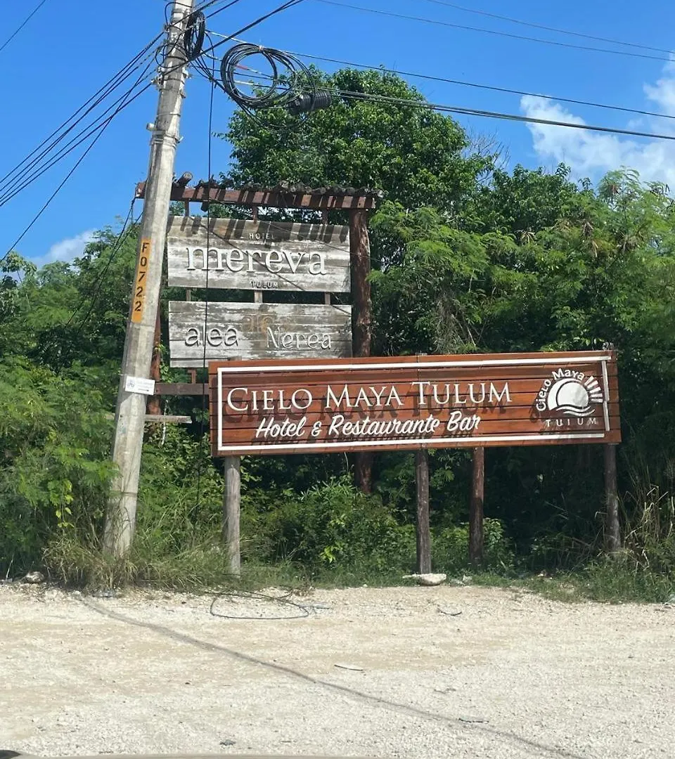 Beach Front Luxury Condo In Tulum Pueblo Appartement